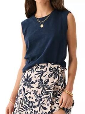 Faherty Sunwashed Muscle Tank Top in navy XS